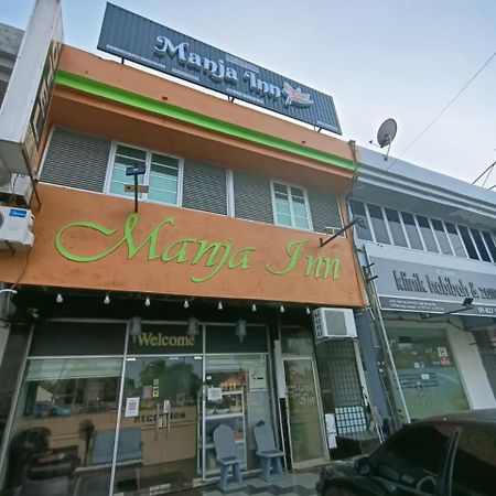 Manja Inn, Paka מראה חיצוני תמונה